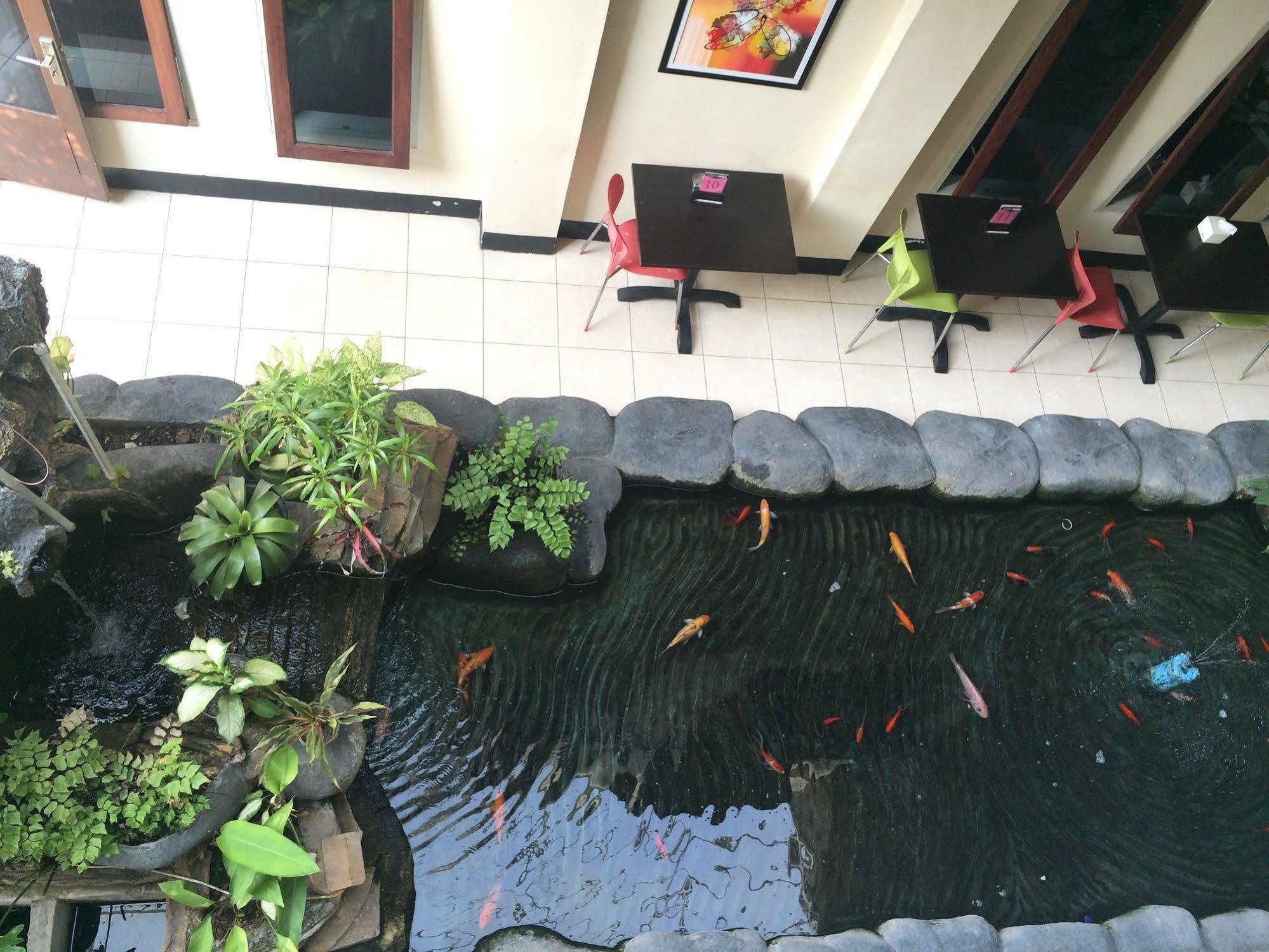 Maktal Hotel Mataram Exterior photo
