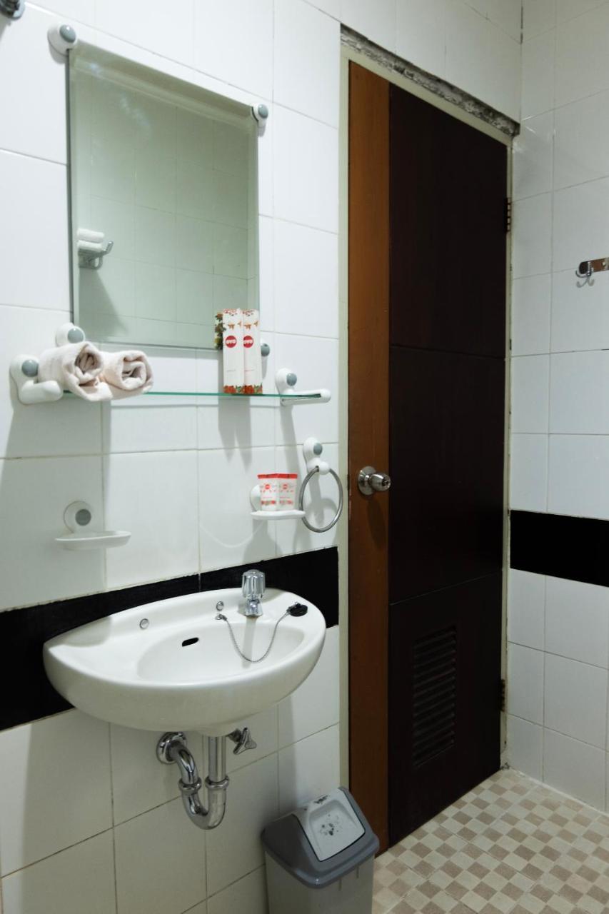 Maktal Hotel Mataram Exterior photo