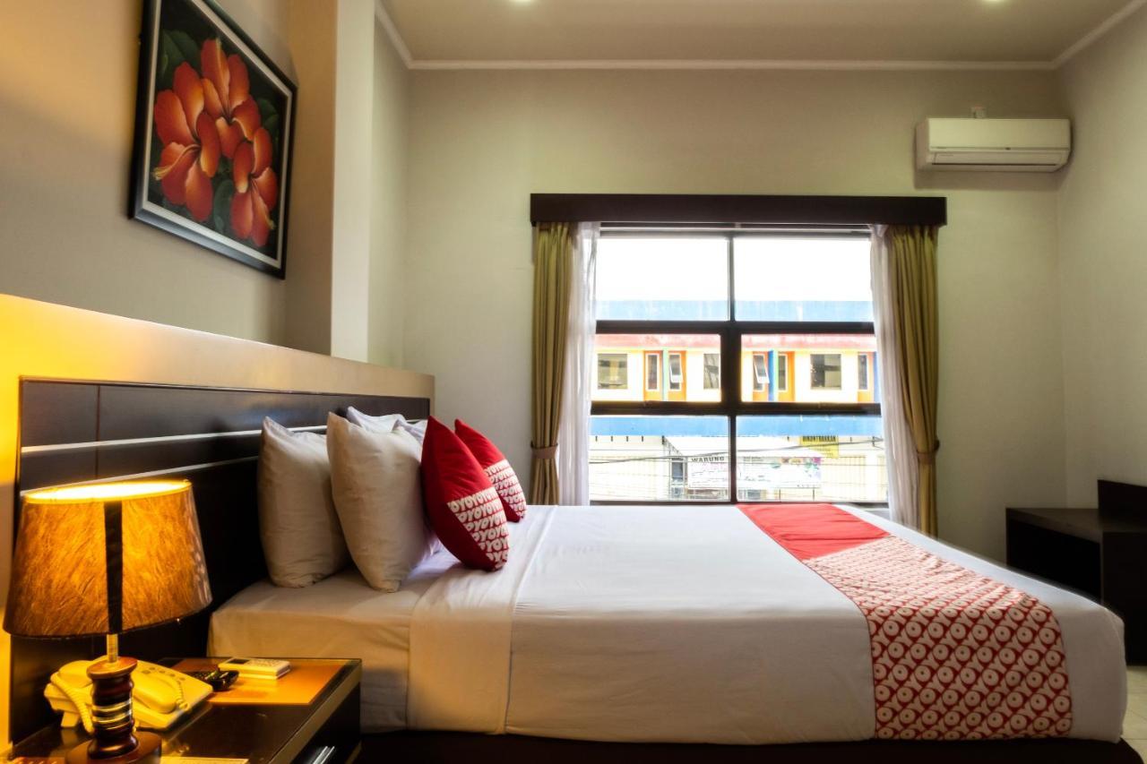 Maktal Hotel Mataram Exterior photo