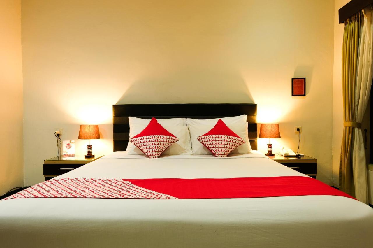 Maktal Hotel Mataram Exterior photo