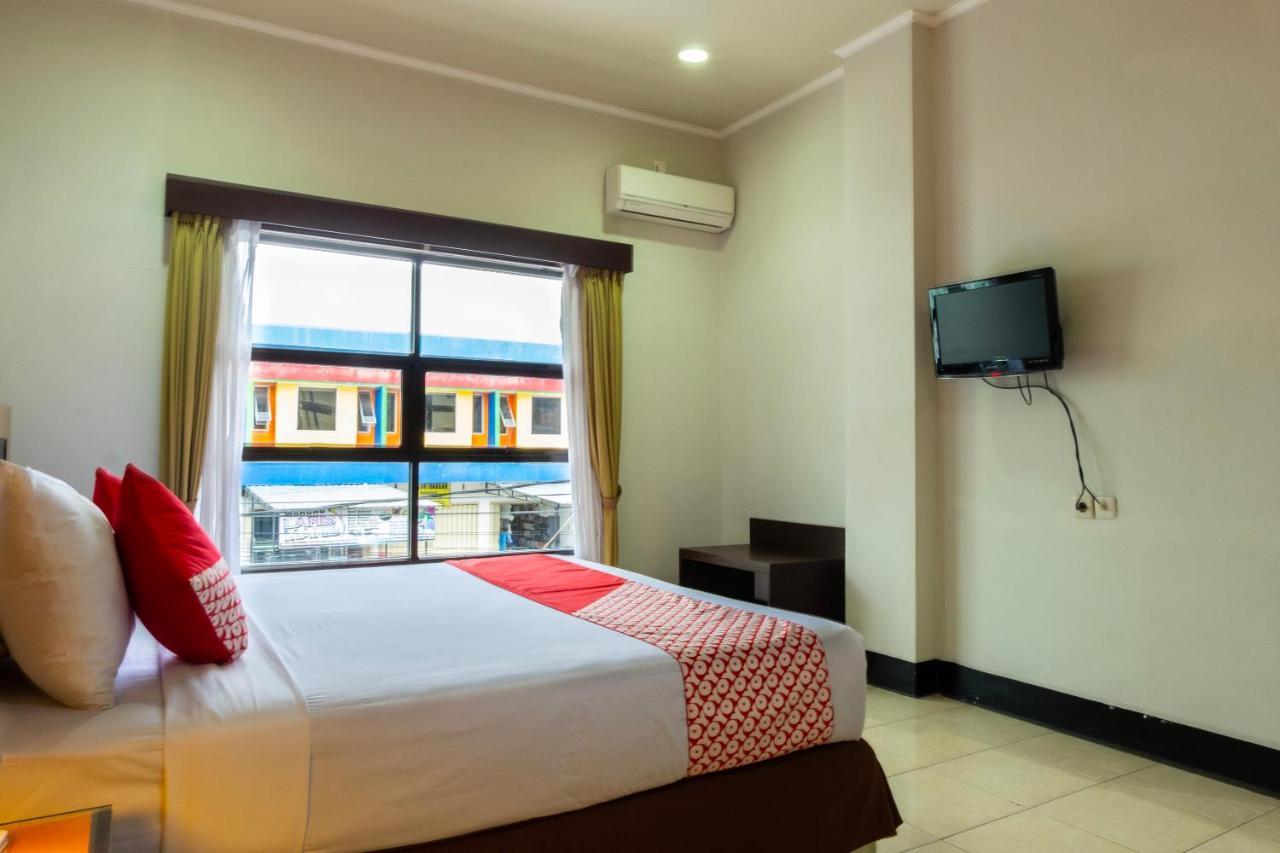 Maktal Hotel Mataram Exterior photo